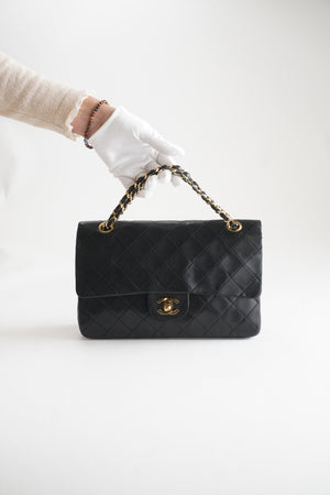 Chanel Classic Flapbag Medium