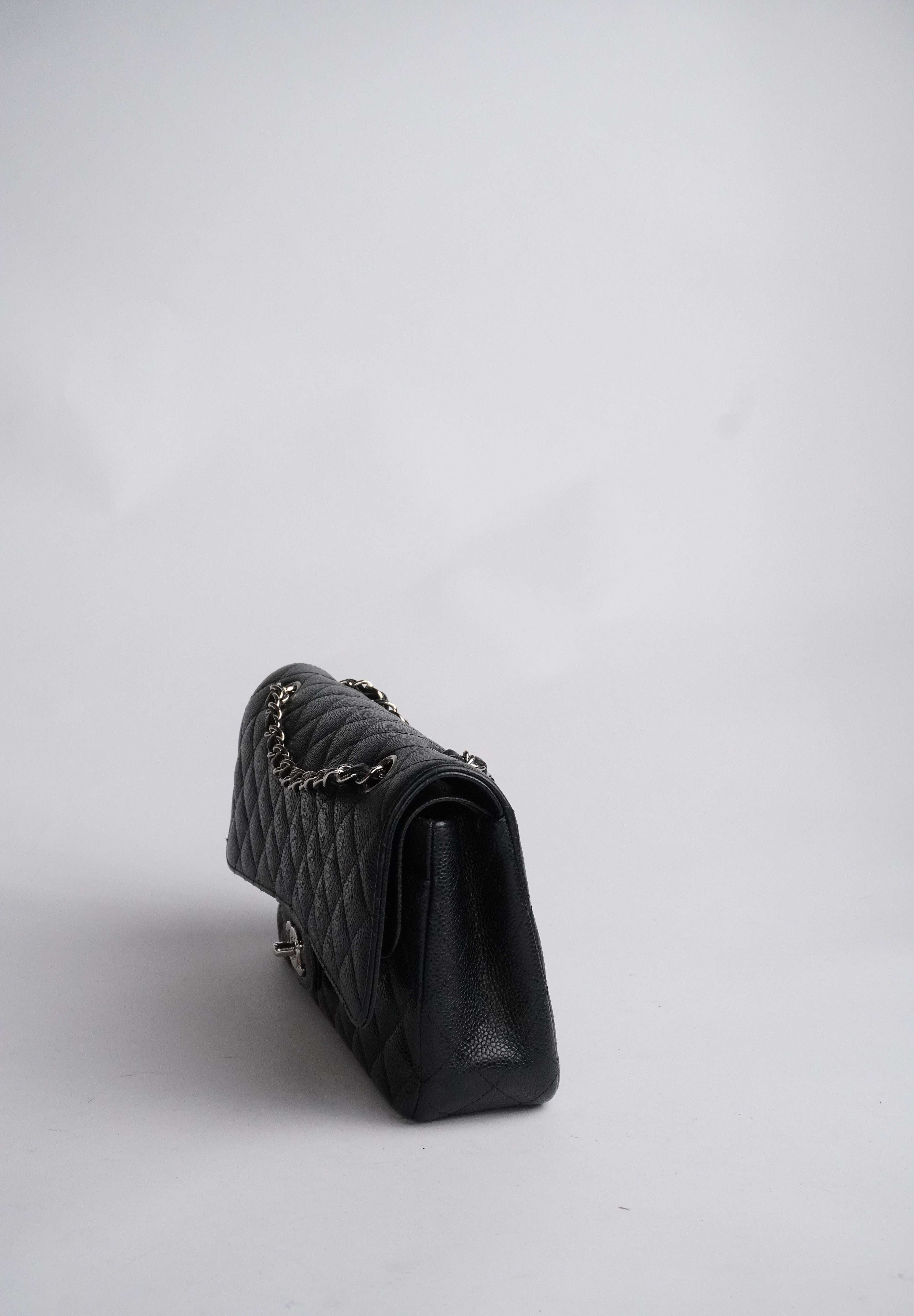 Chanel Classic Double Flapbag Caviar Medium SHW