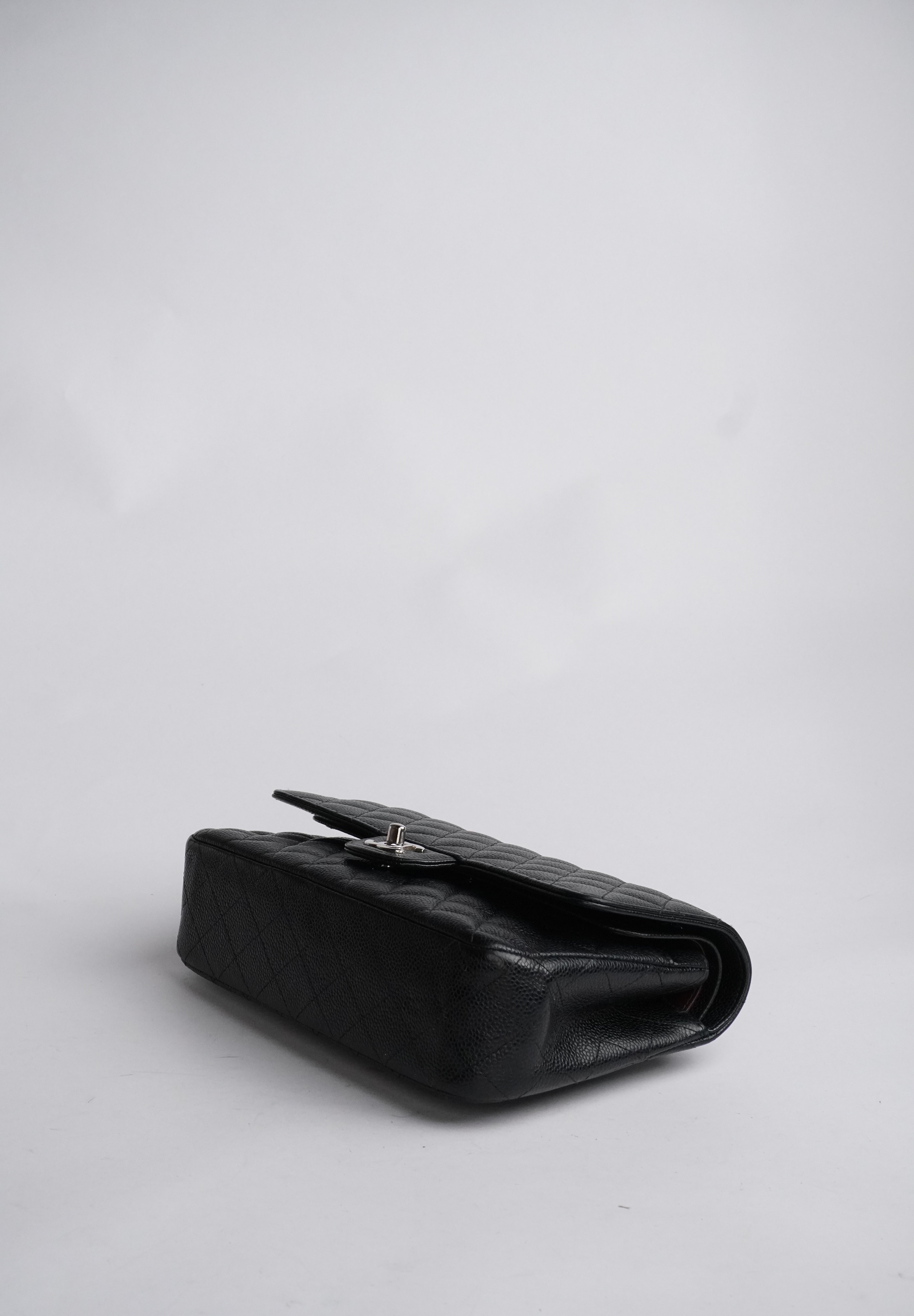 Chanel Classic Double Flapbag Caviar Medium SHW