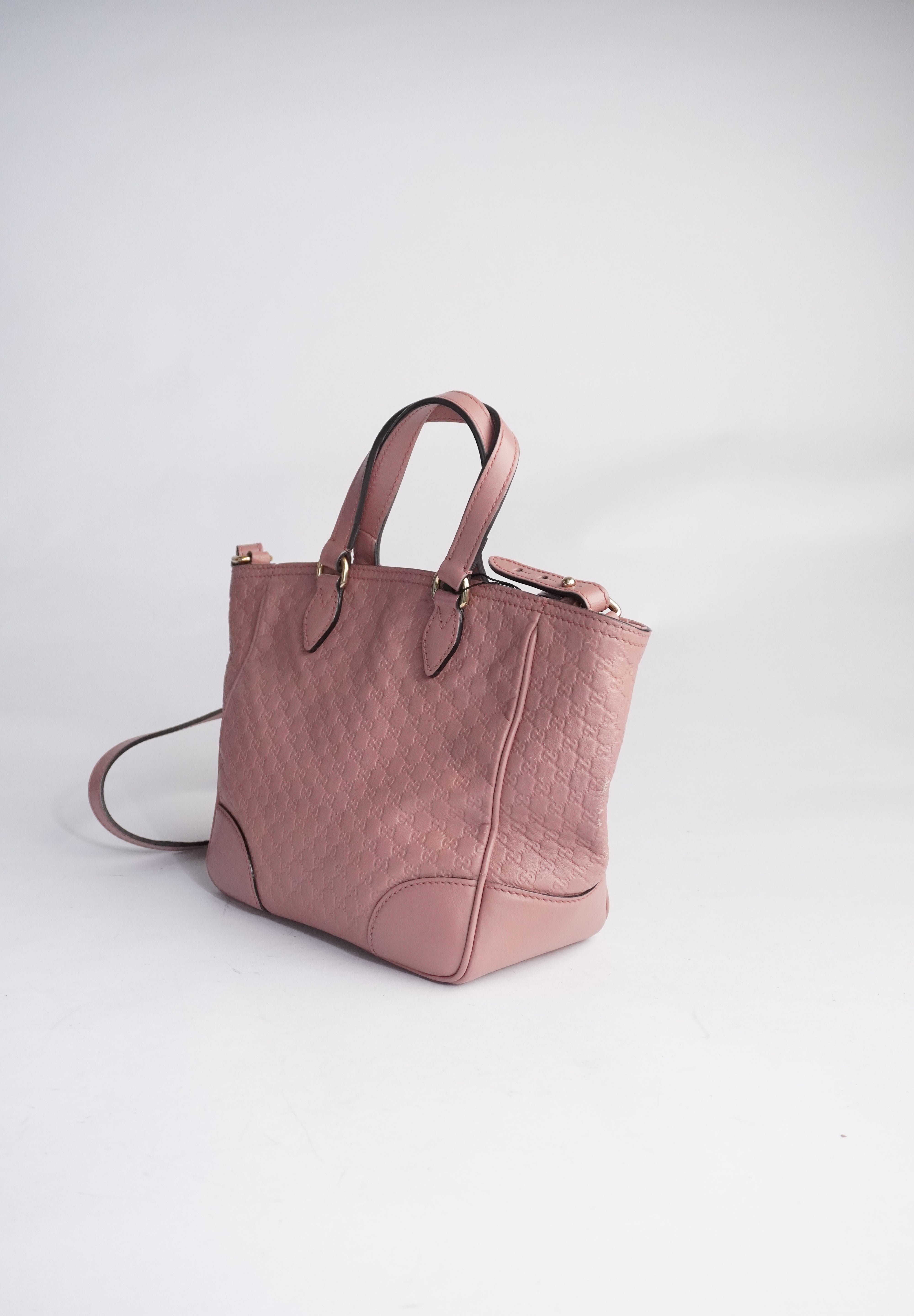 Gucci Microguccissima Pink
