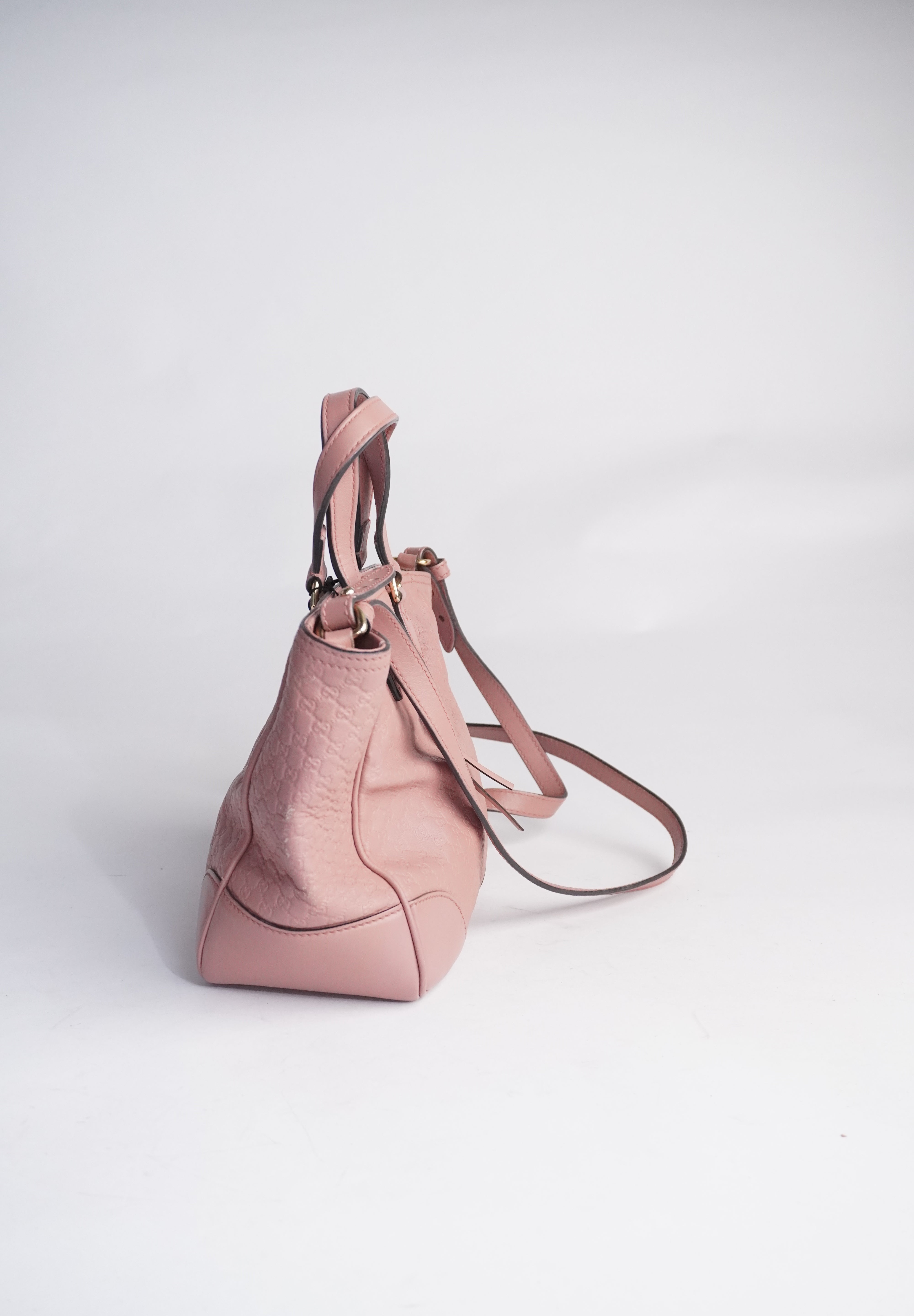Gucci Microguccissima Pink