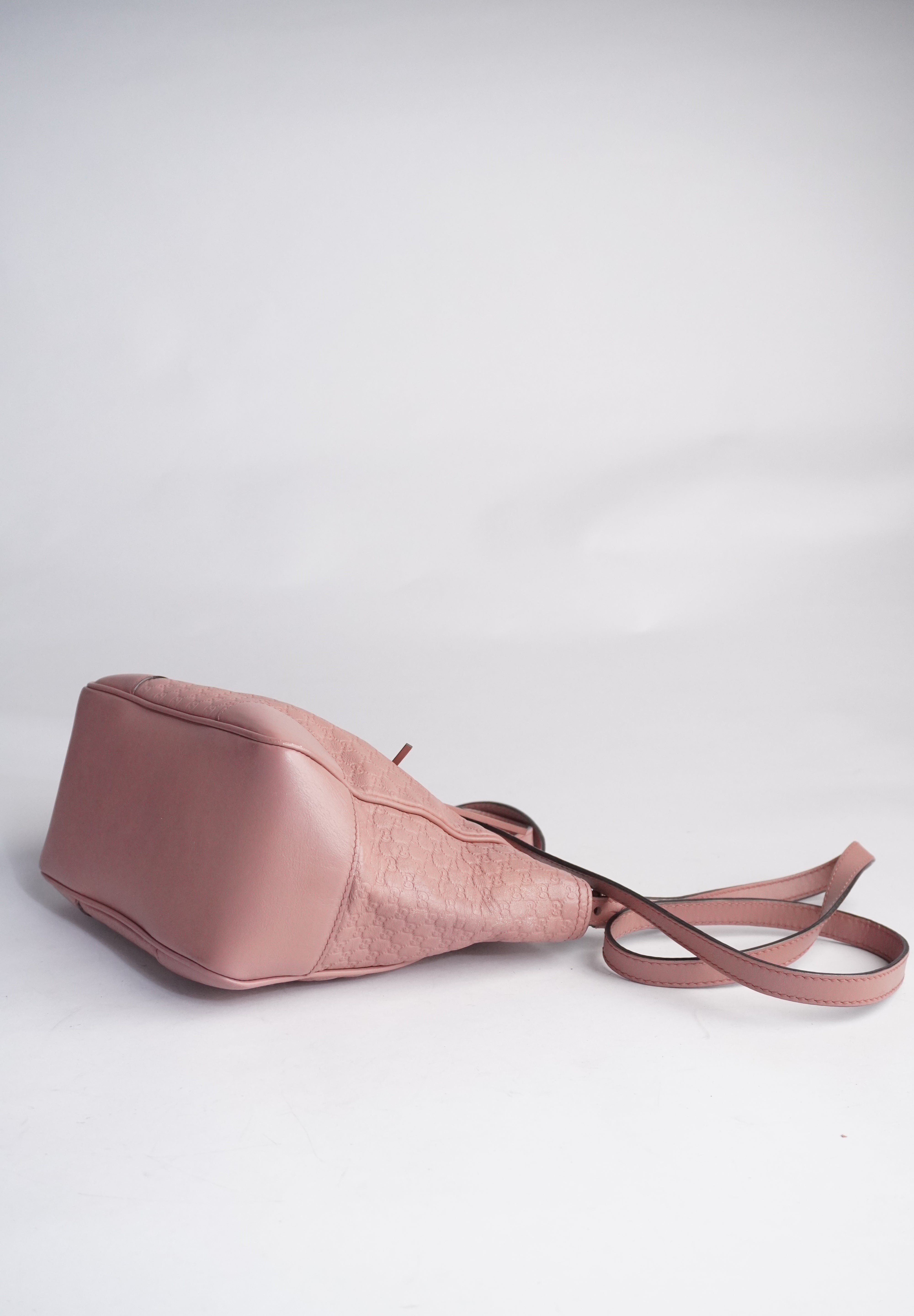 Gucci Microguccissima Pink