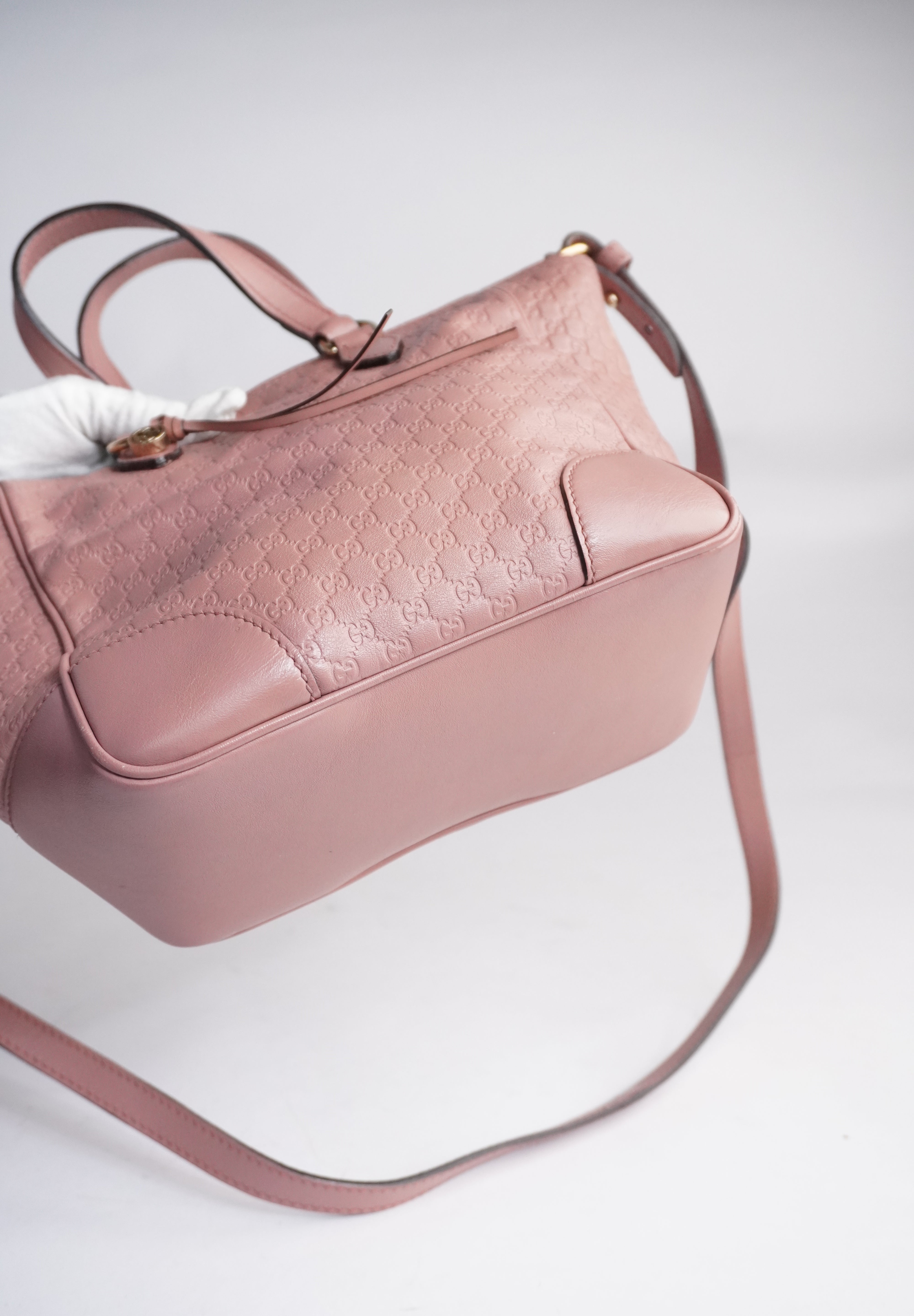 Gucci Microguccissima Pink