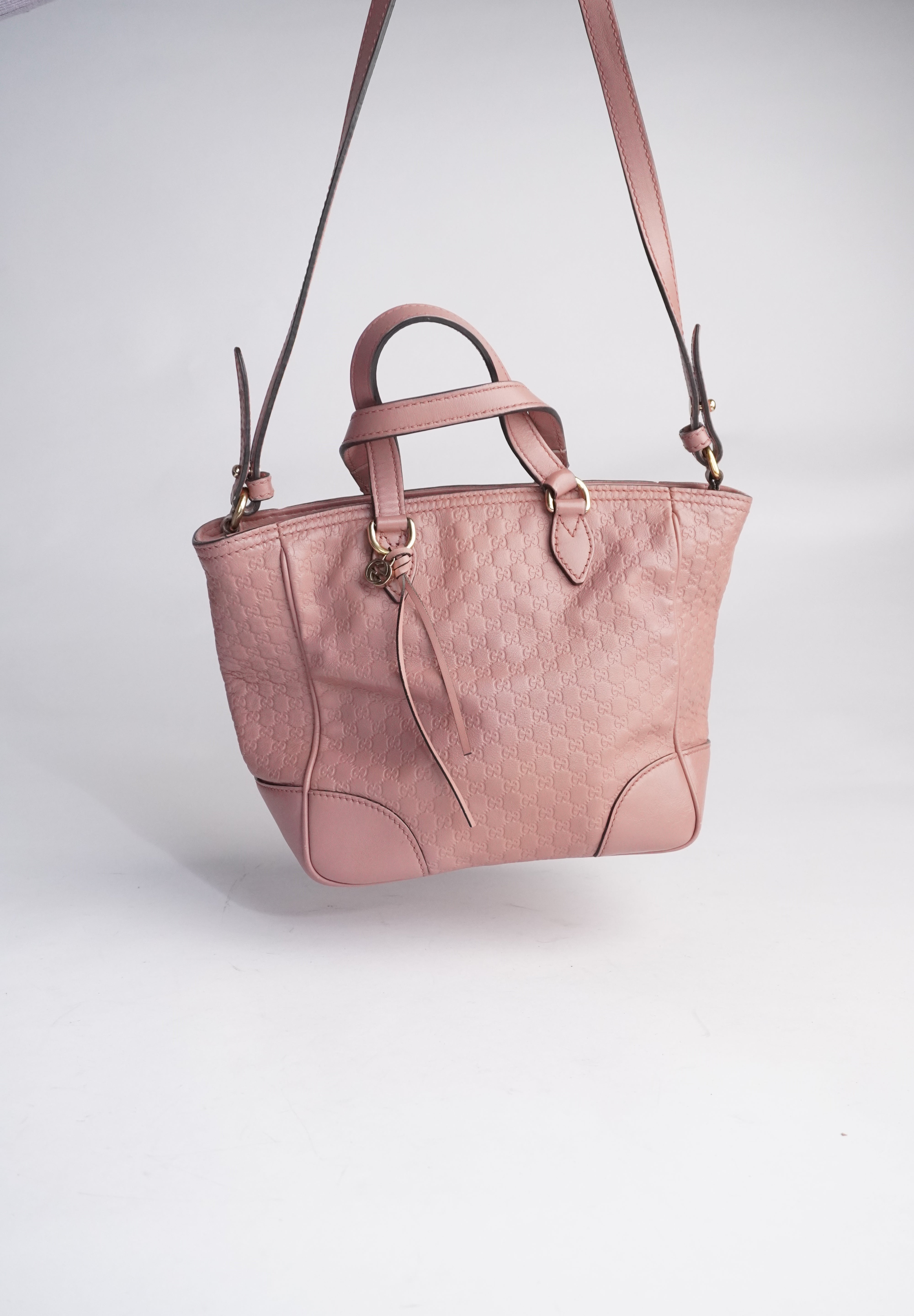 Gucci Microguccissima Pink