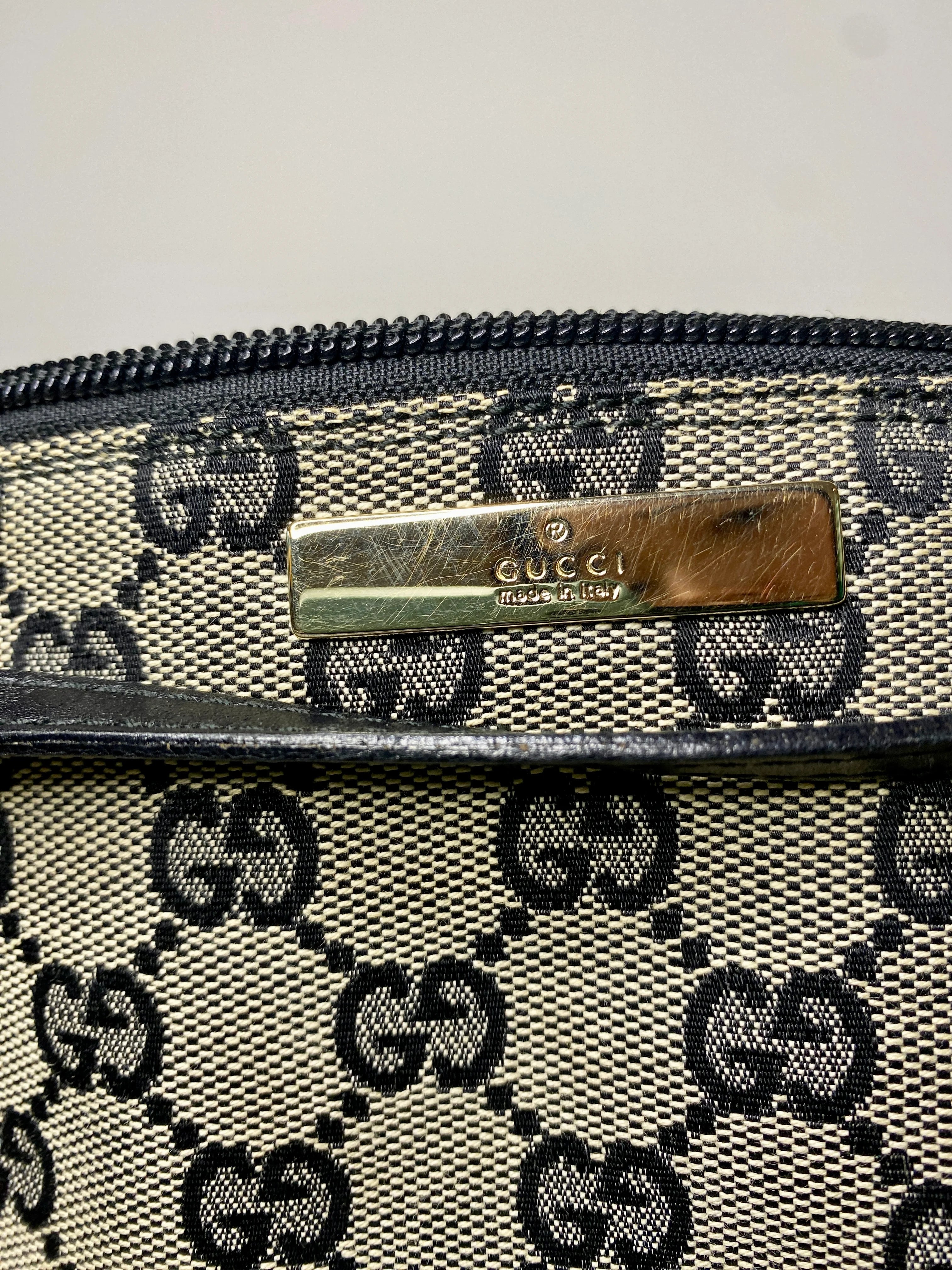 Gucci Boat Bag Baguette Grey