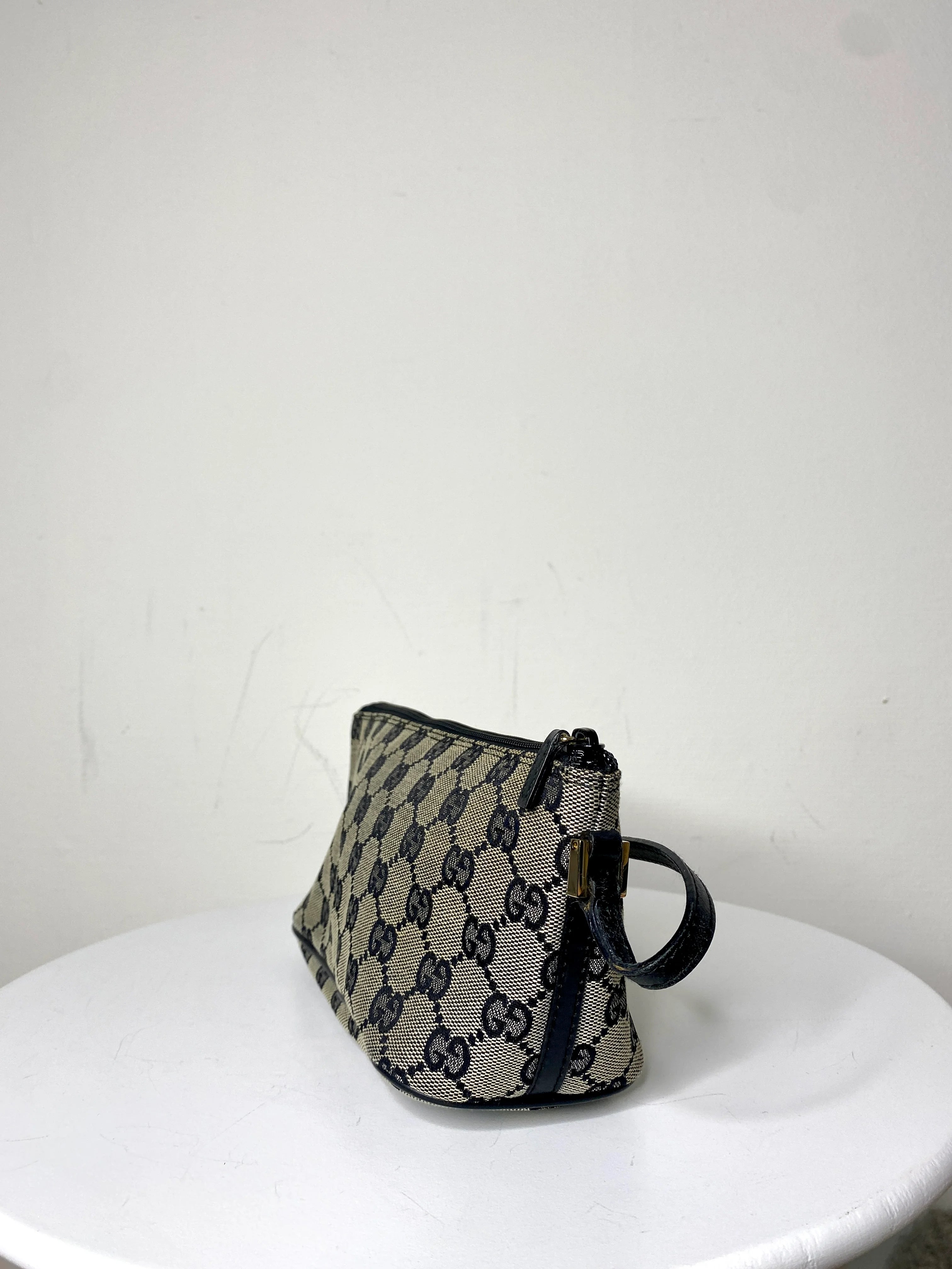 Gucci Boat Bag Baguette Grey
