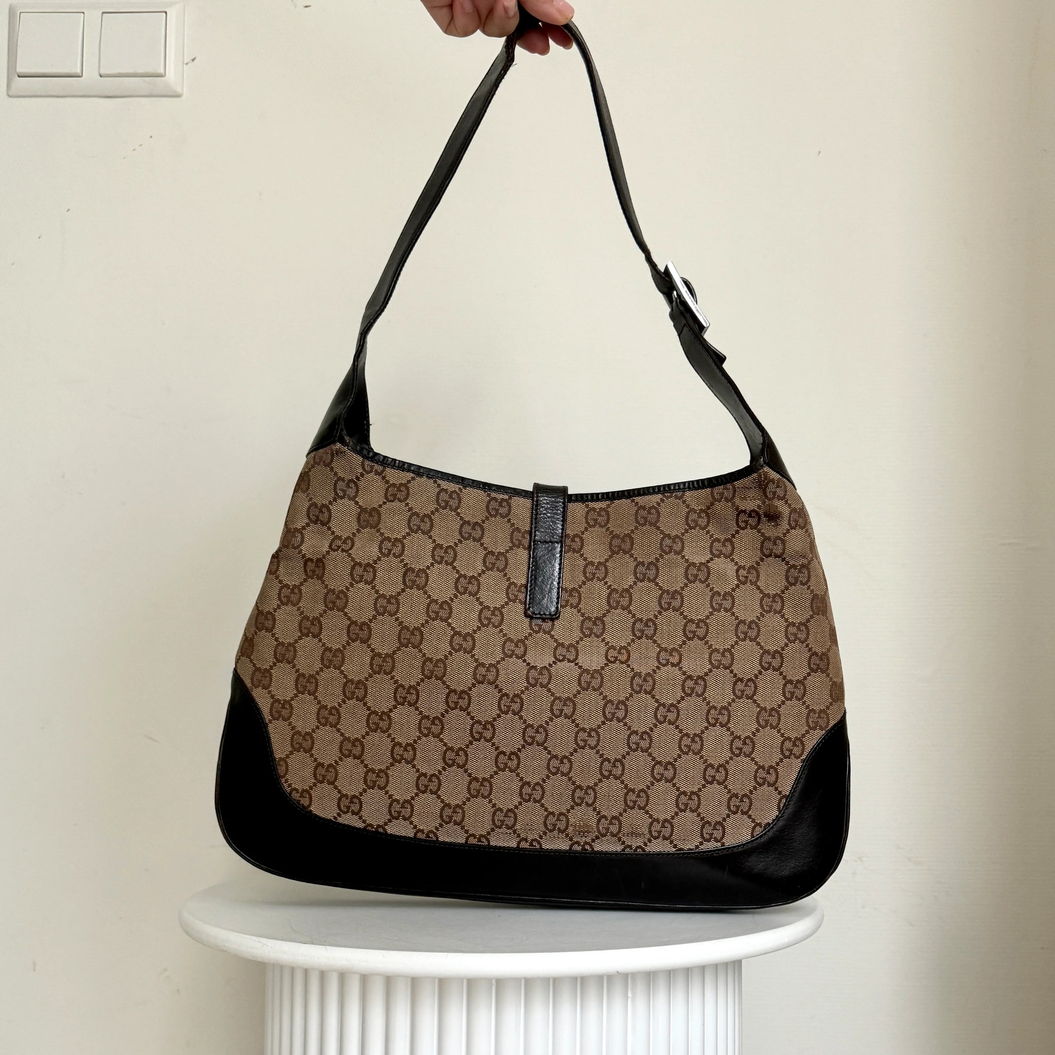 Gucci Jackie Hobo Medium GG Canvas