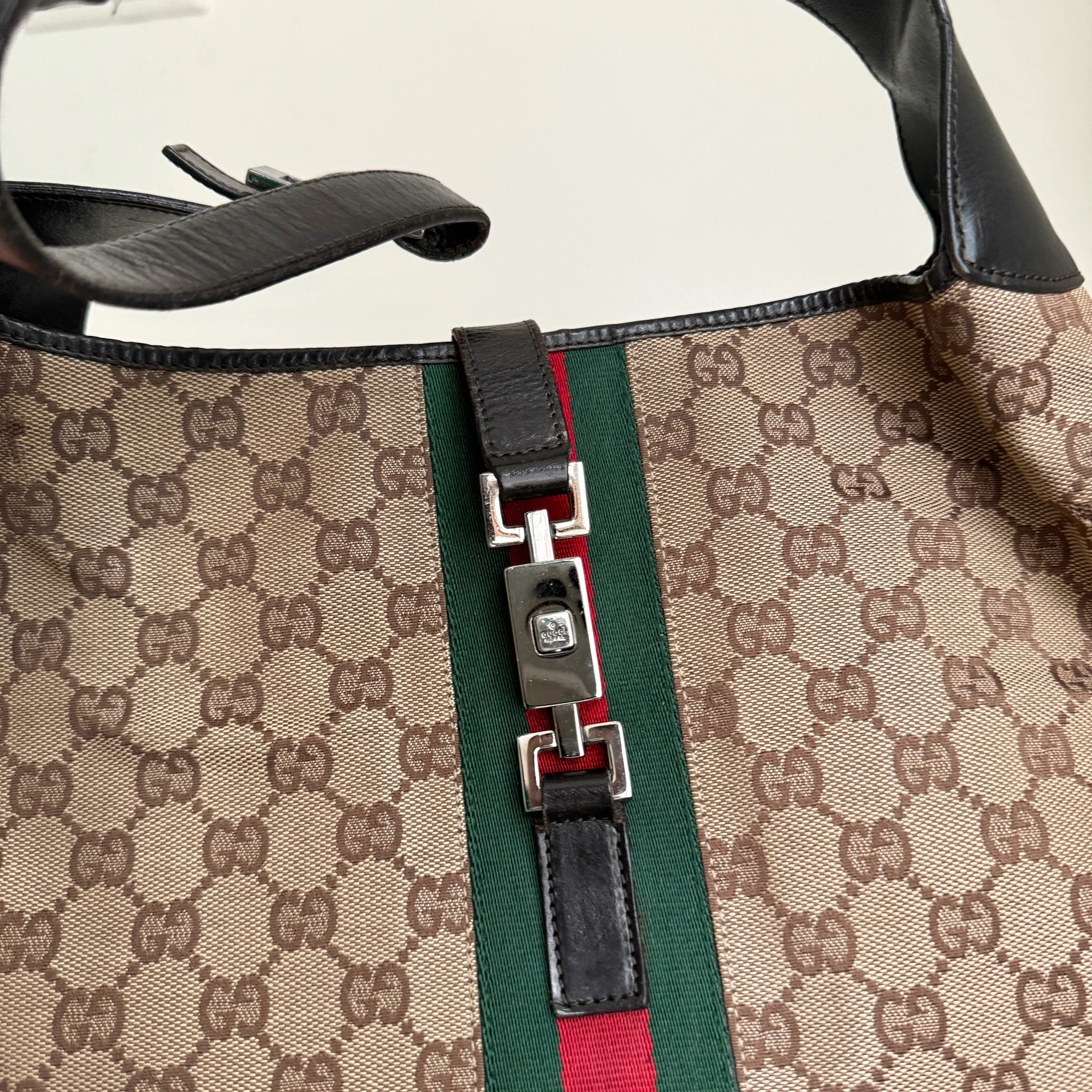 Gucci Jackie Hobo Medium GG Canvas
