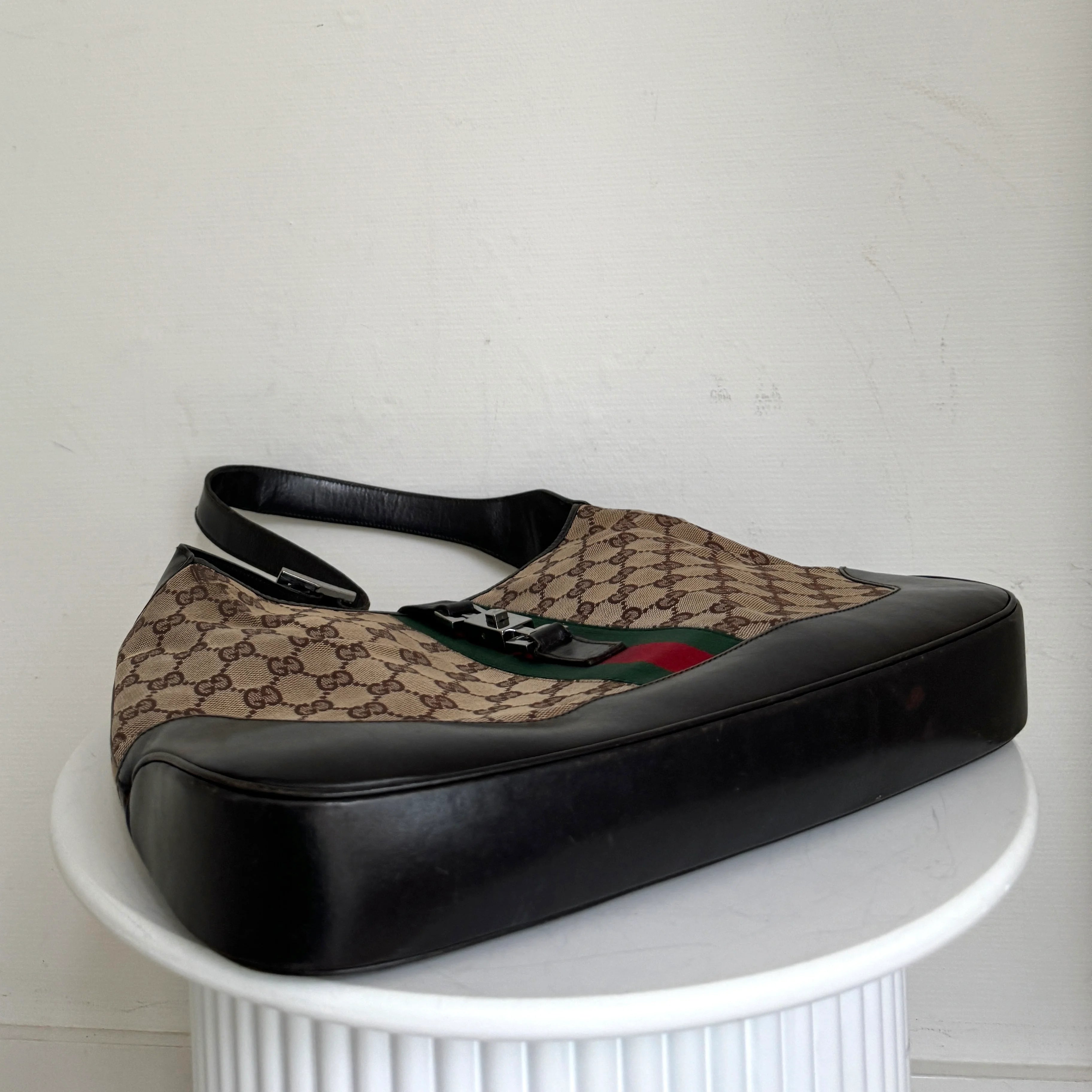 Gucci Jackie Hobo Medium GG Canvas