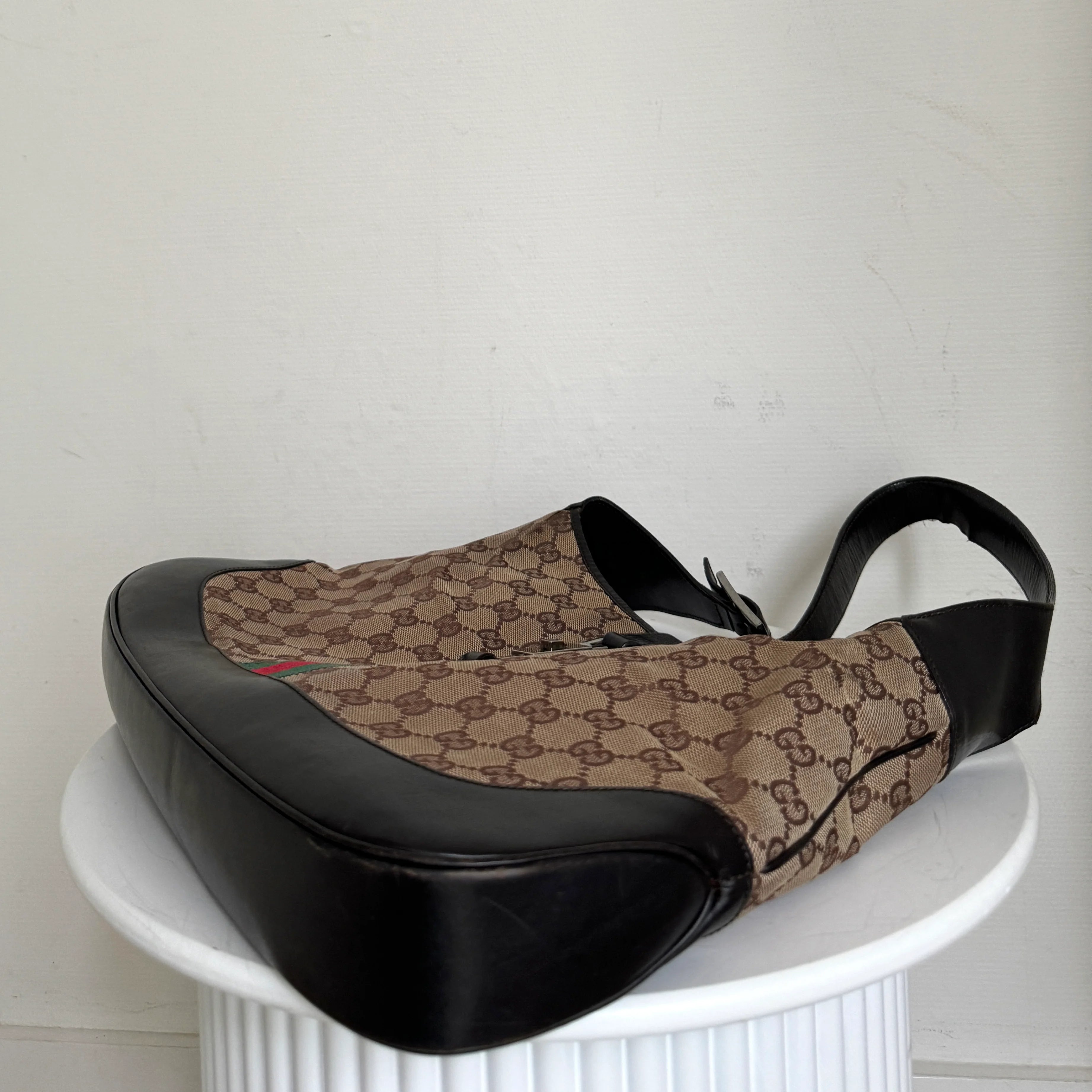 Gucci Jackie Hobo Medium GG Canvas