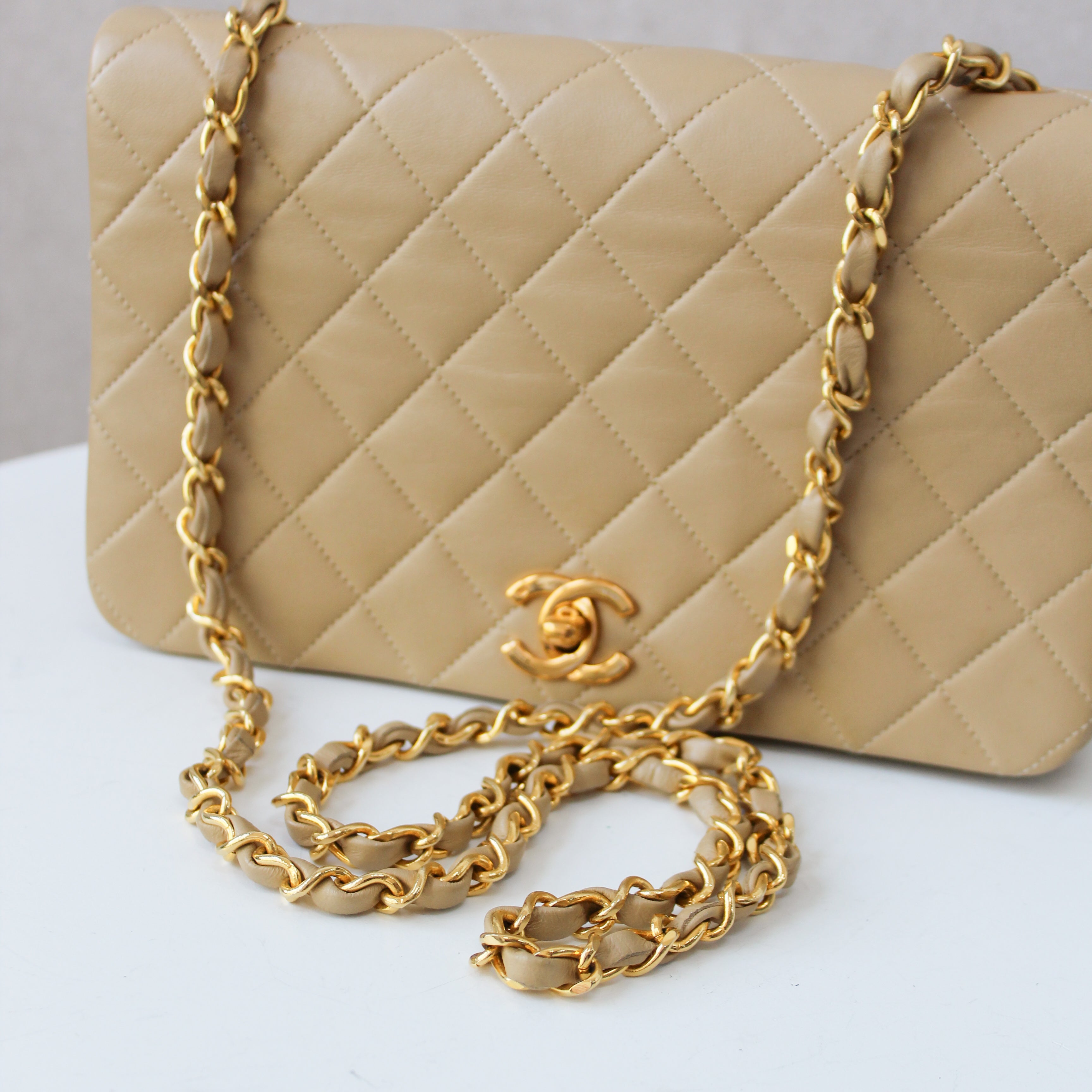 Chanel Full Flap Beige 24k ghw Crossbody (1989-1991)