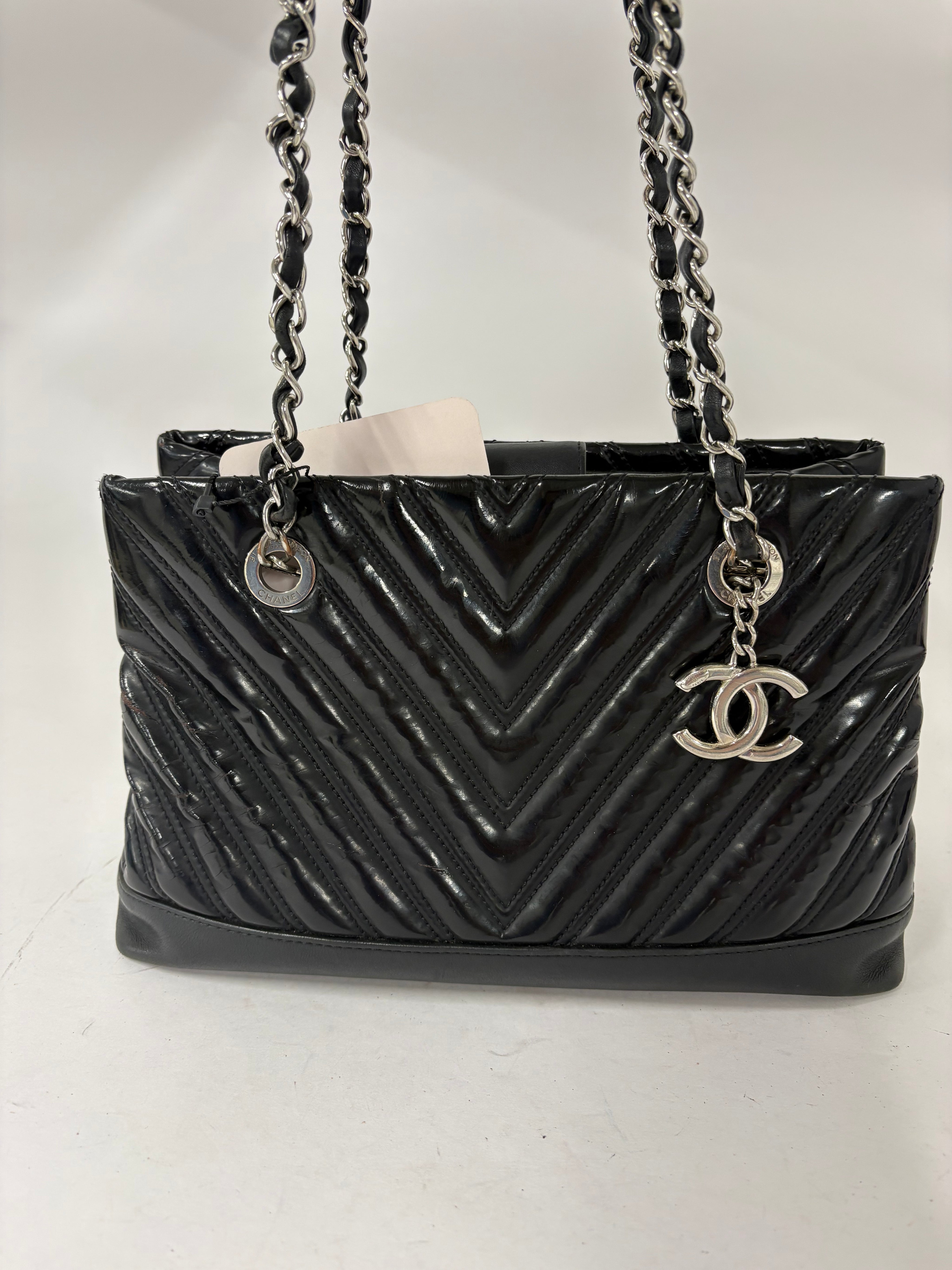 CHANEL Chevron Medium Tote