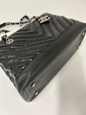 CHANEL Chevron Medium Tote