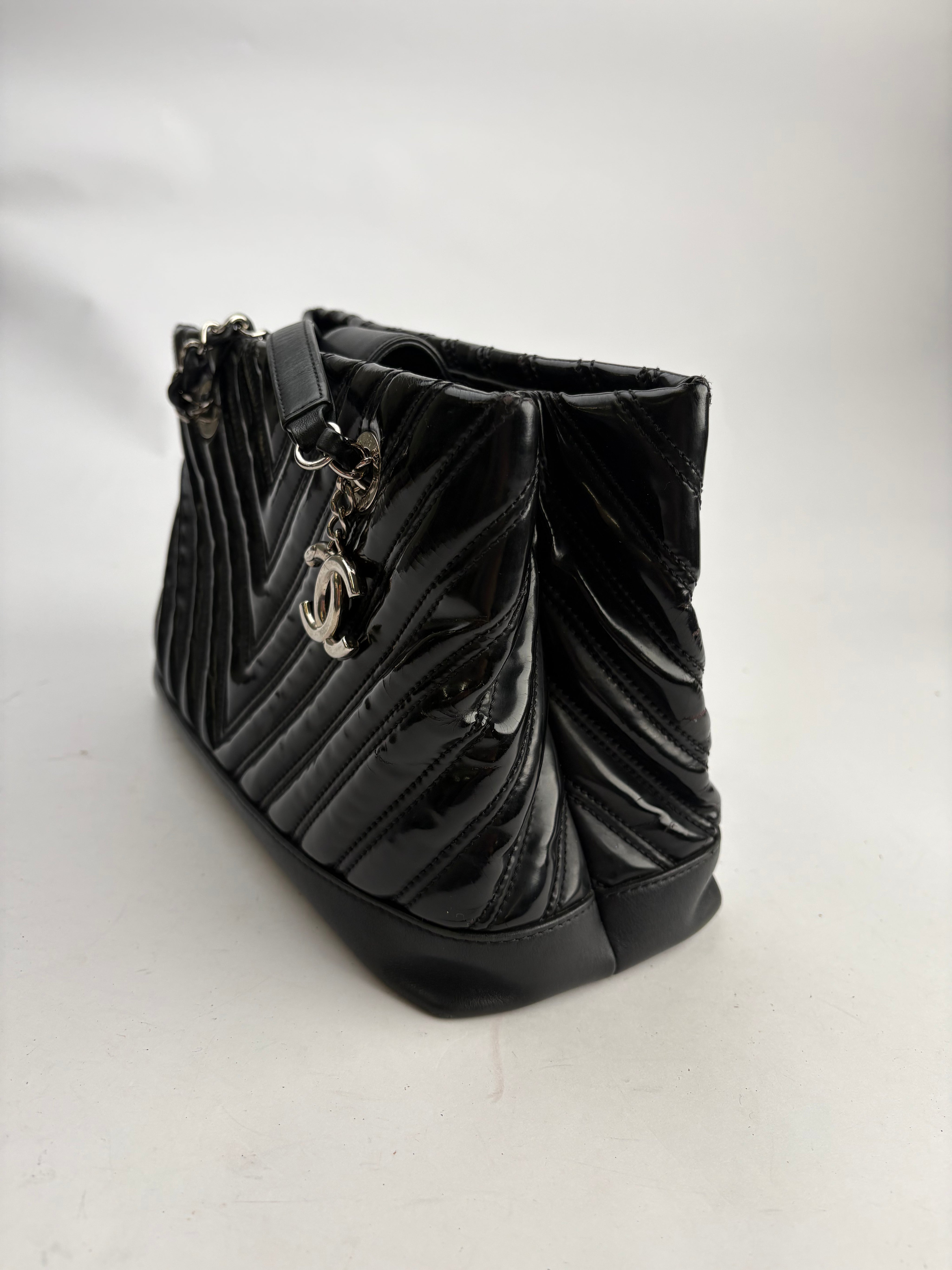 CHANEL Chevron Medium Tote