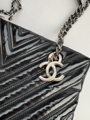 CHANEL Chevron Medium Tote