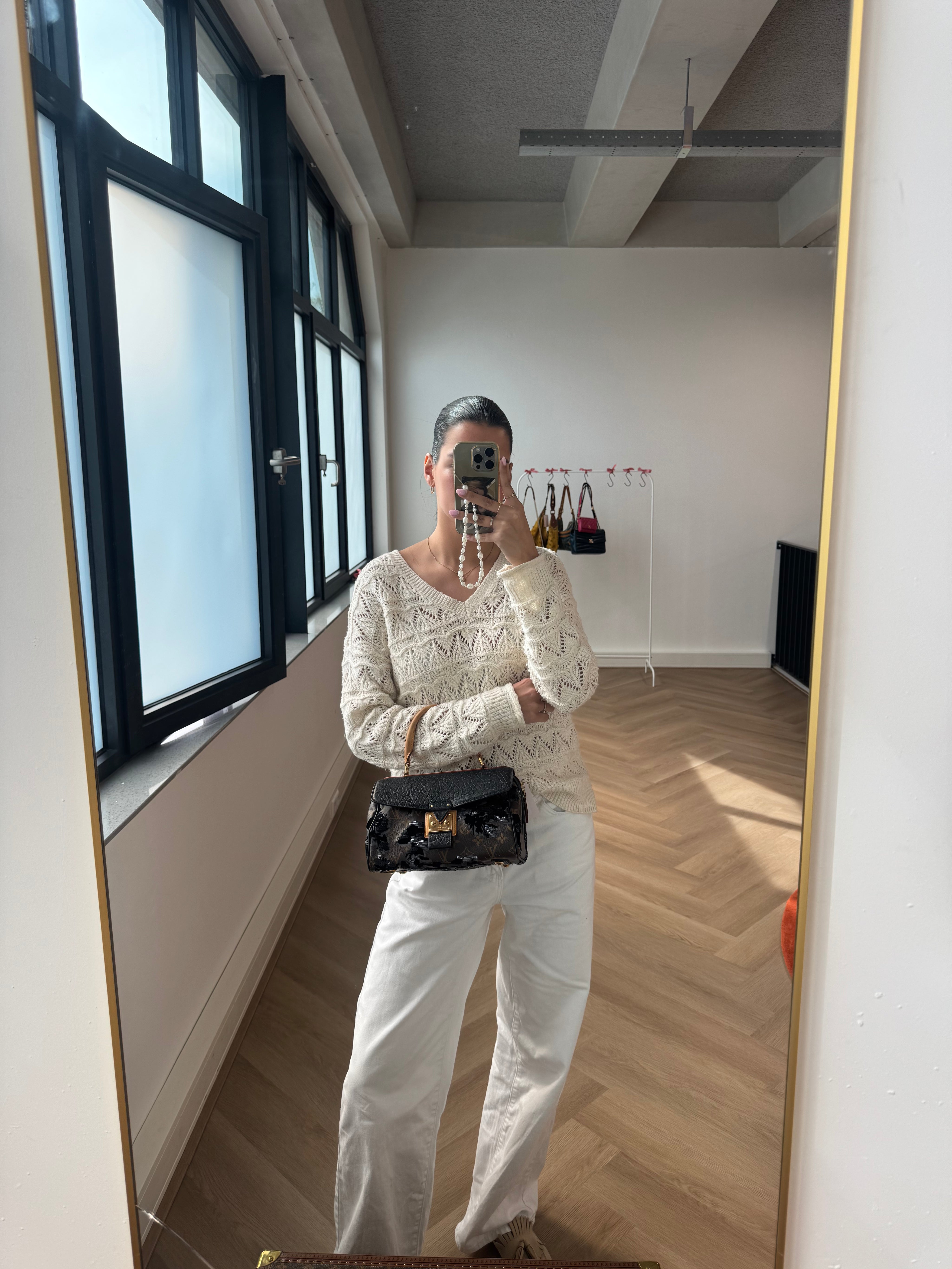 Louis Vuitton Fleur De Jet Carrousel (2010)