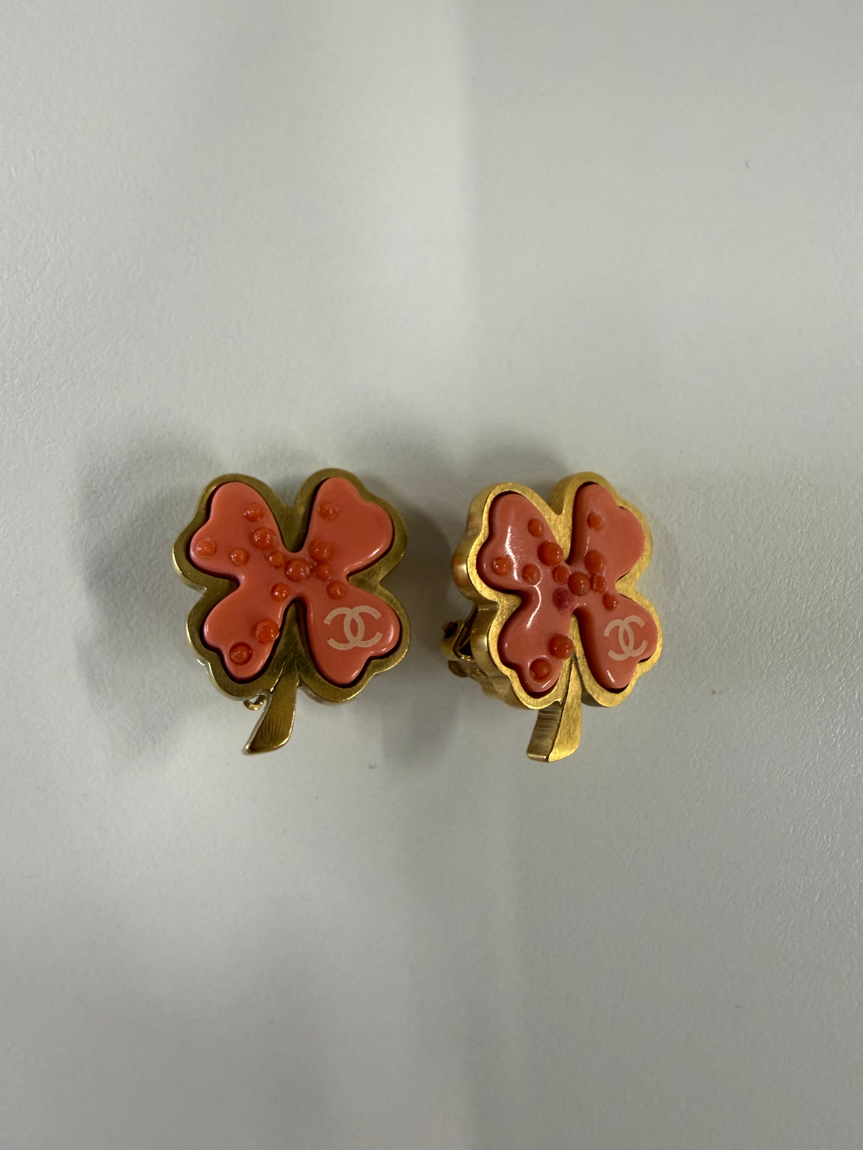 Chanel Cocomark Clover earrings