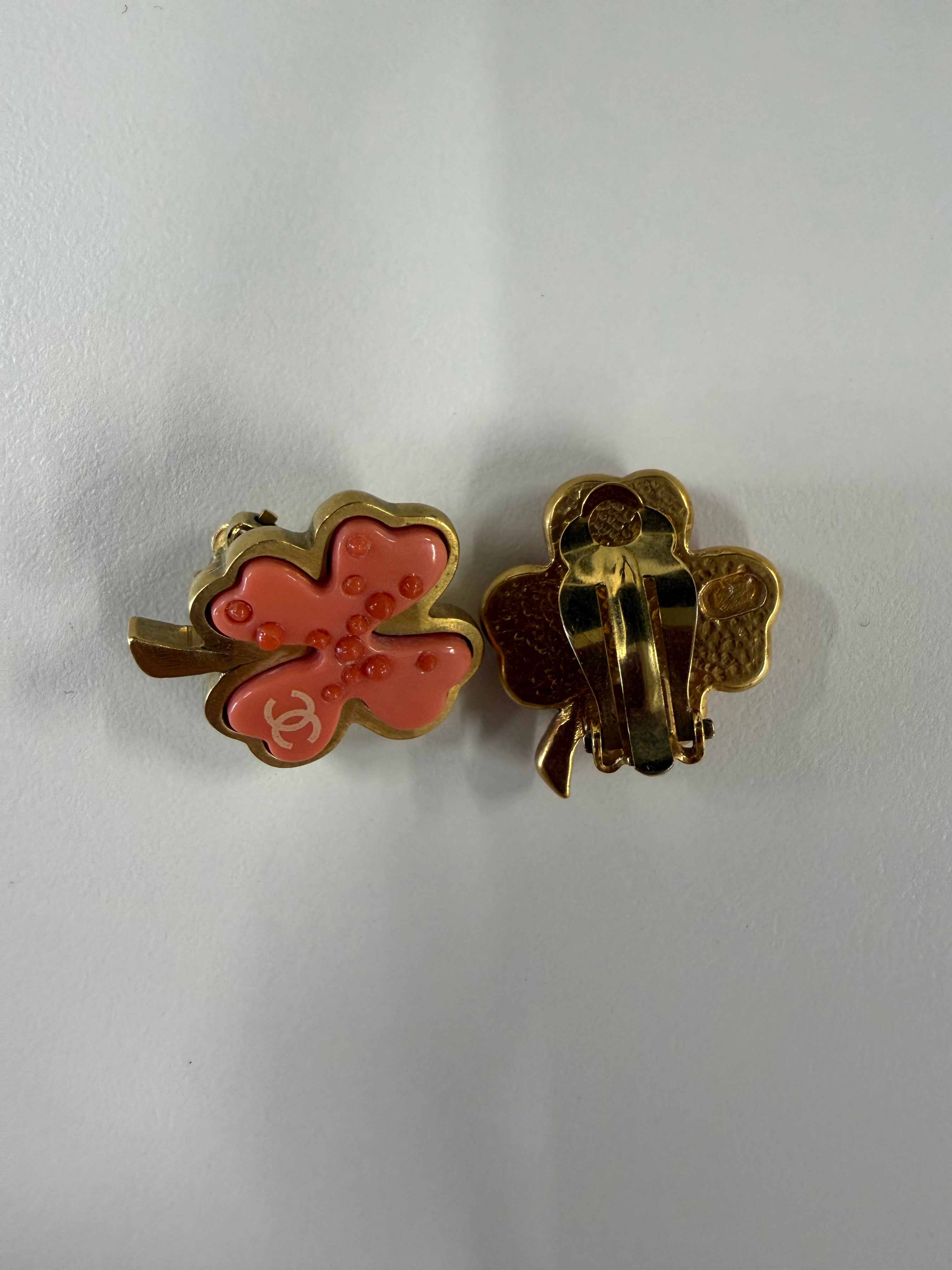 Chanel Cocomark Clover earrings