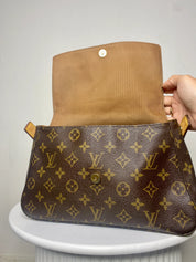 Louis Vuitton Looping PM