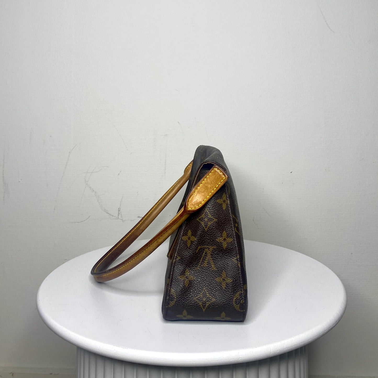 Louis Vuitton Looping PM