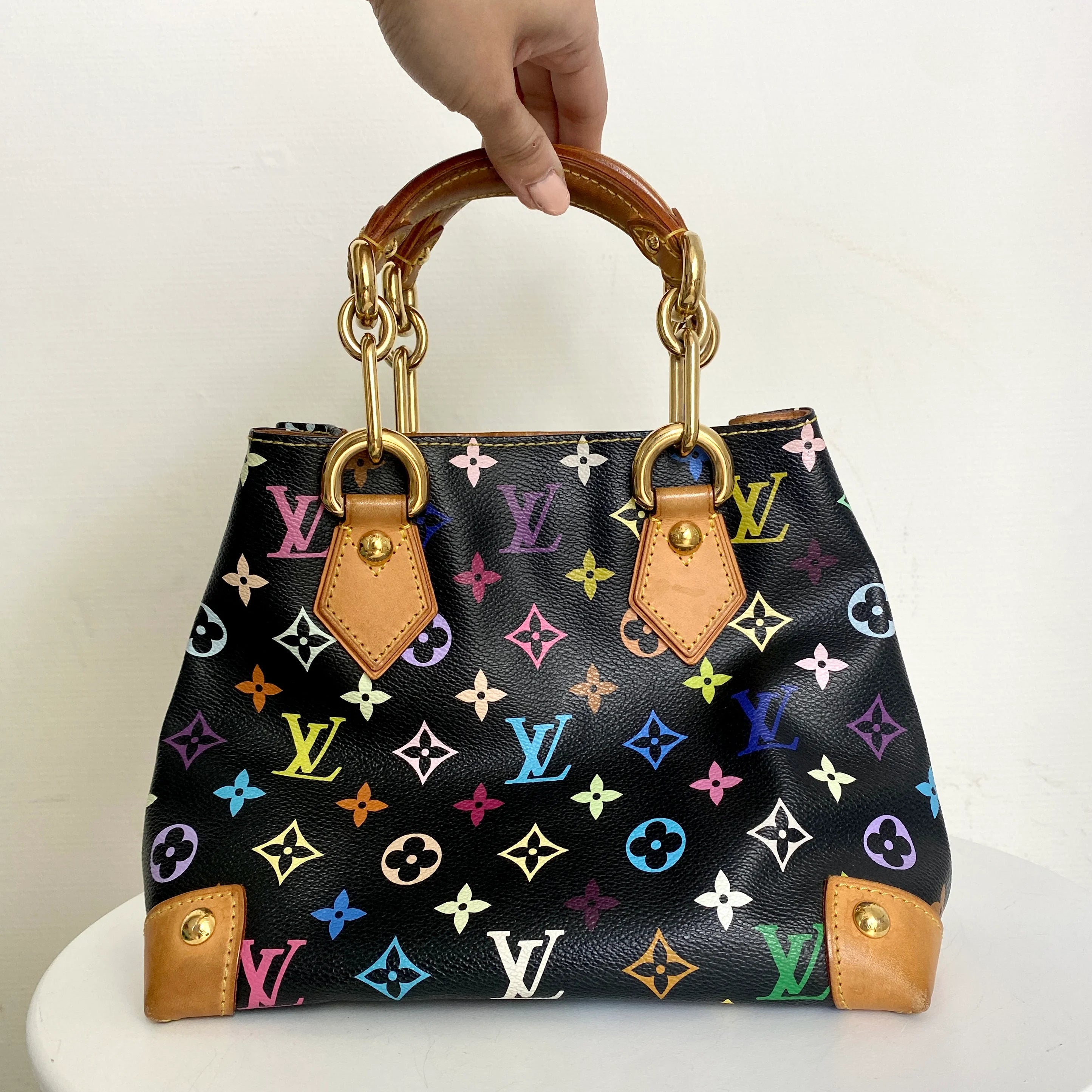 LouisVuittonMulticolorBlackAudrahandleshoog.webp