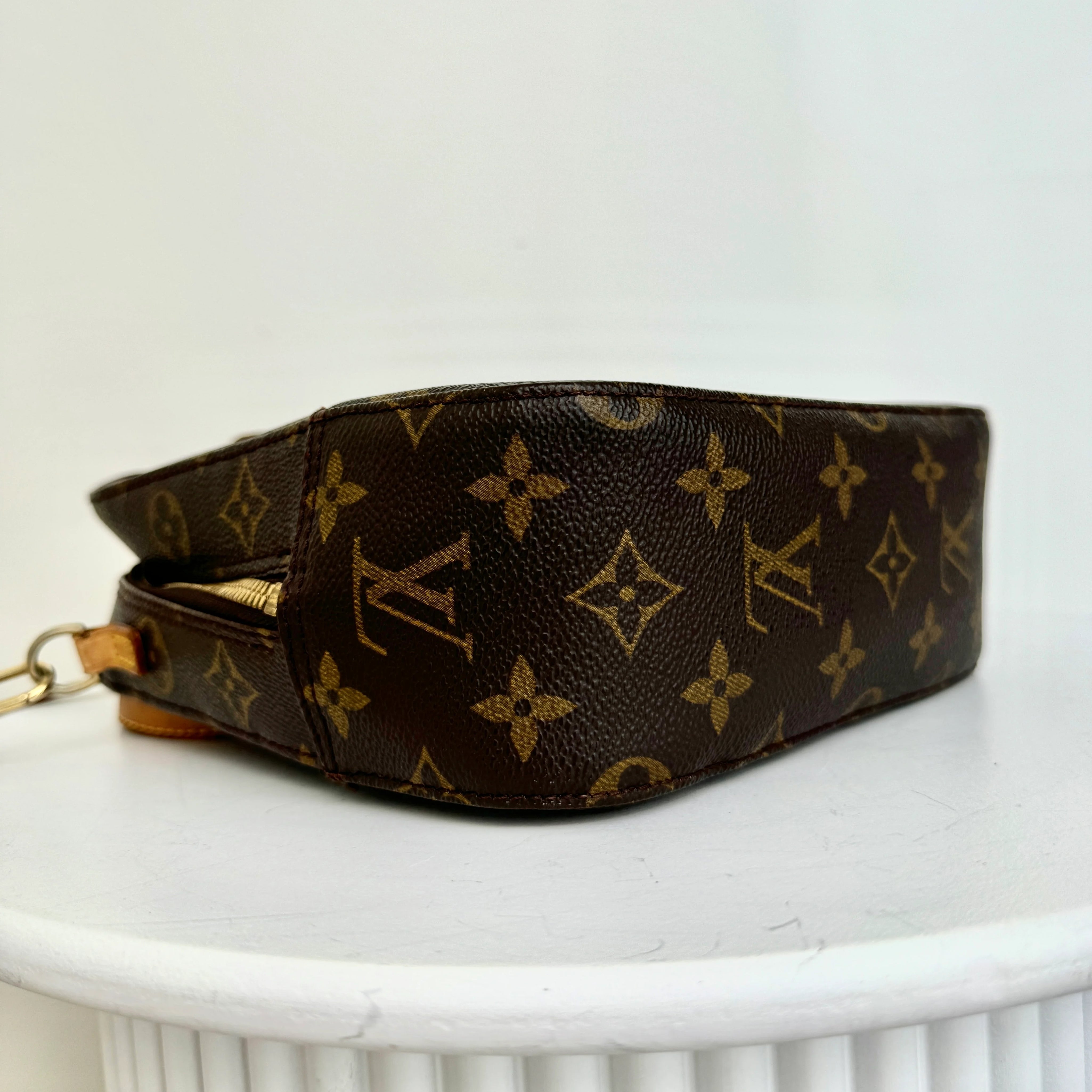Louis Vuitton Spontini Crossbody