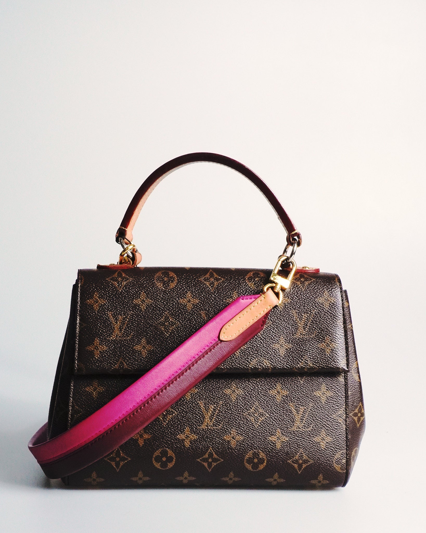 Louis Vuitton Cluny BB Pink
