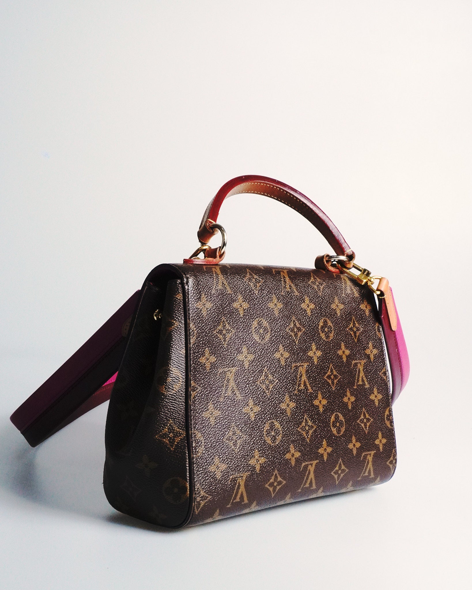 Louis Vuitton Cluny BB Pink