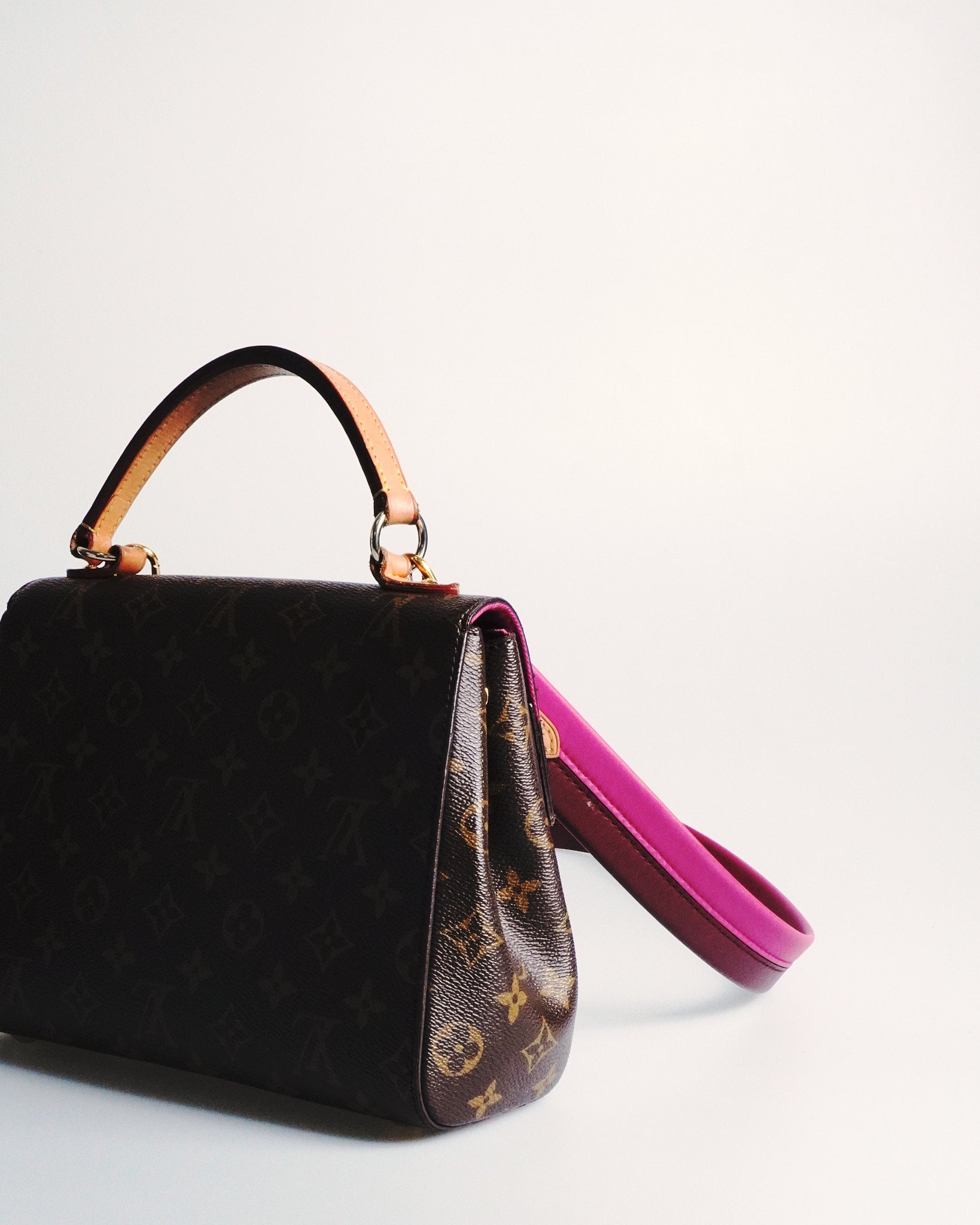 Louis Vuitton Cluny BB Pink