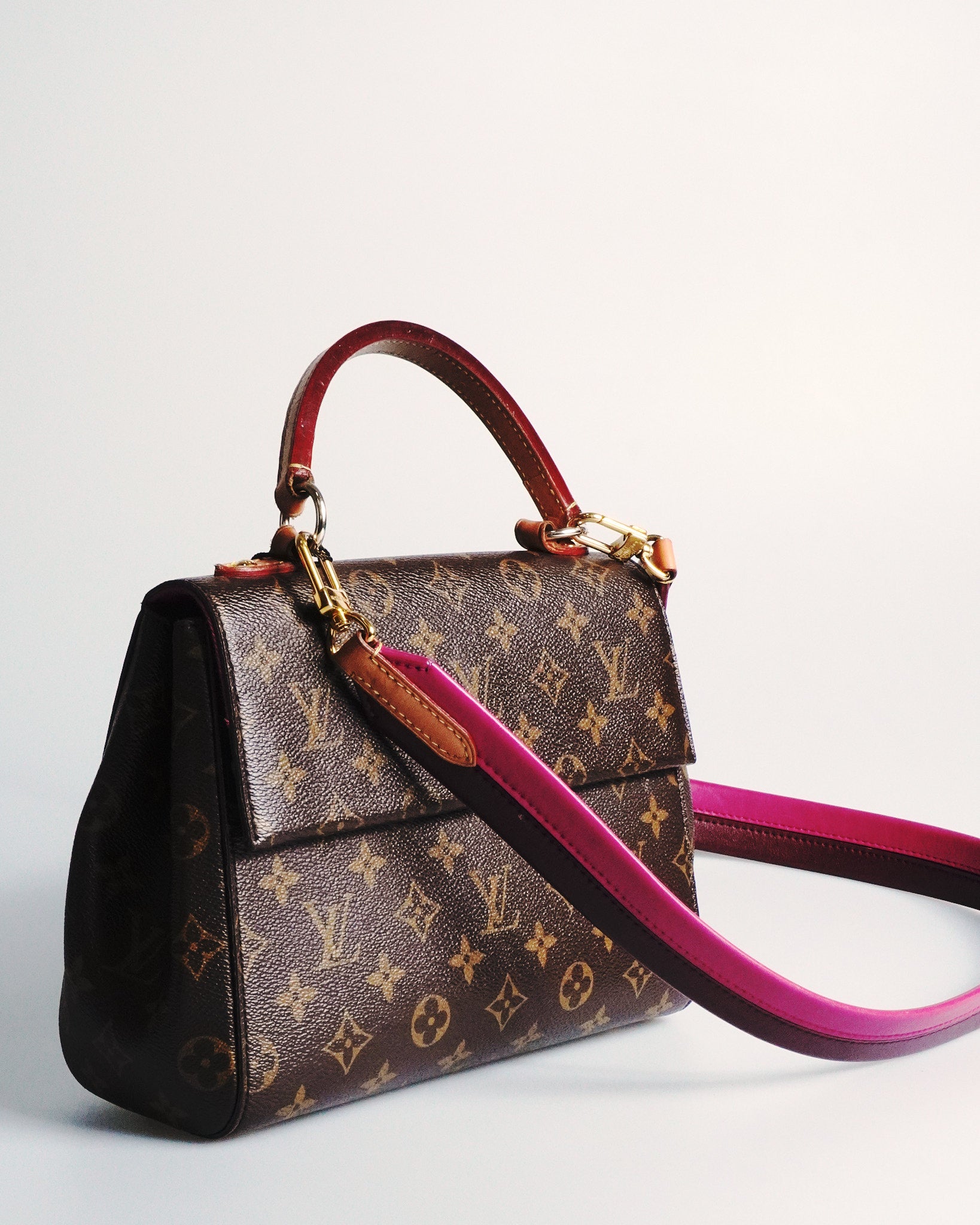 Louis Vuitton Cluny BB Pink