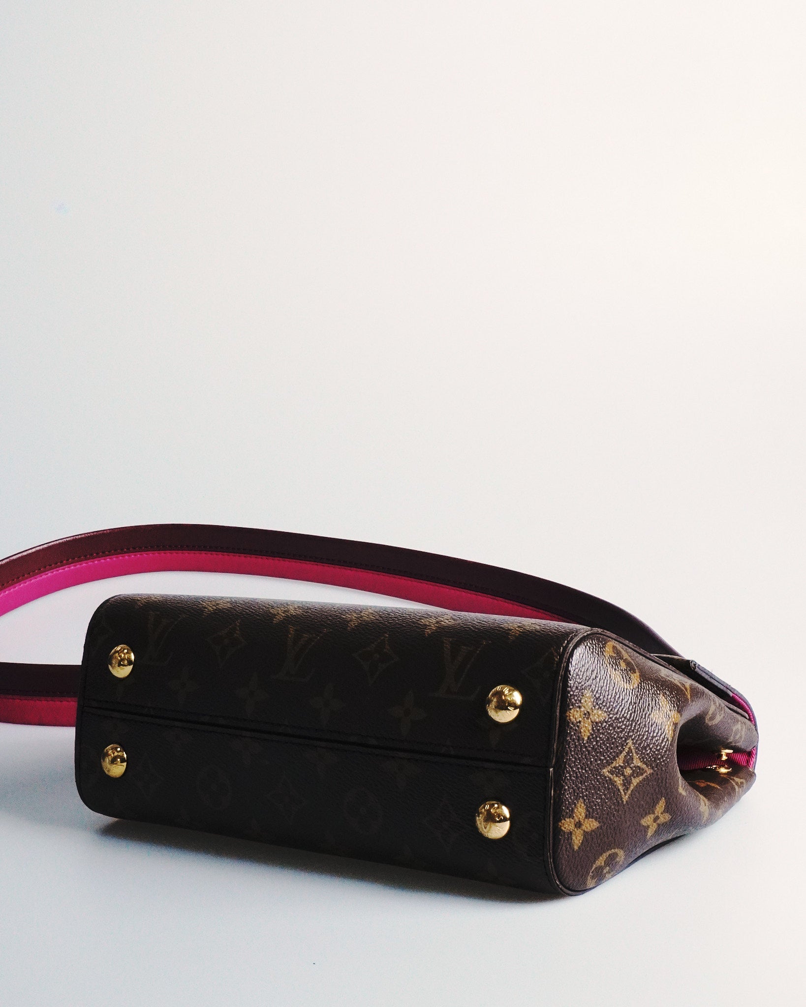 Louis Vuitton Cluny BB Pink