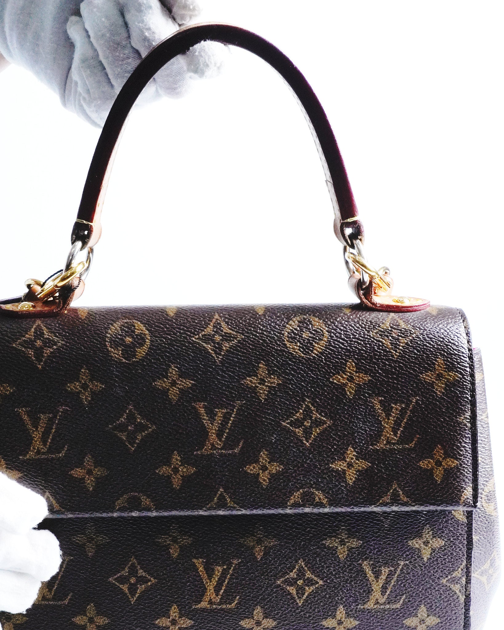 Louis Vuitton Cluny BB Pink