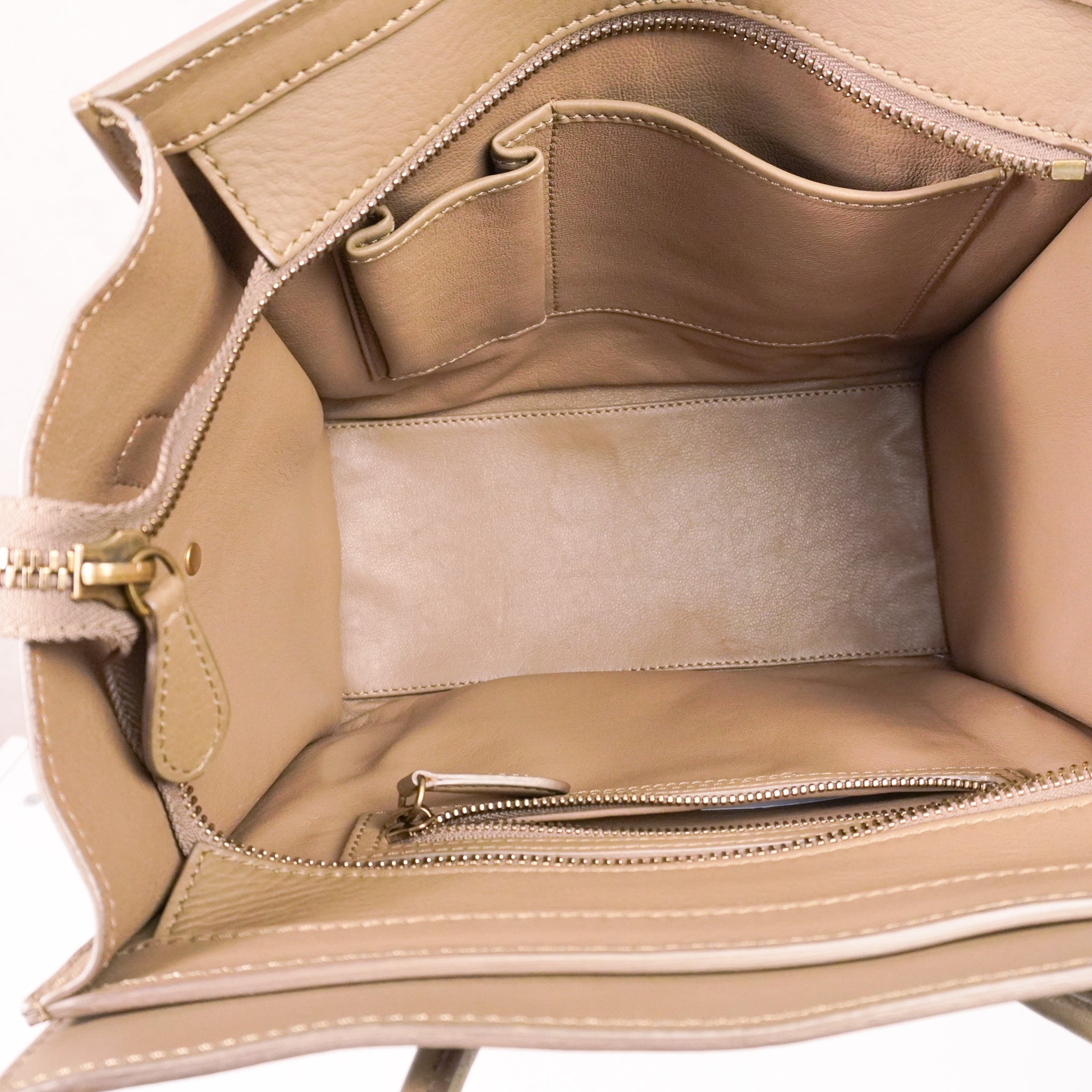 Celine Micro Luggage Shopper beige + label