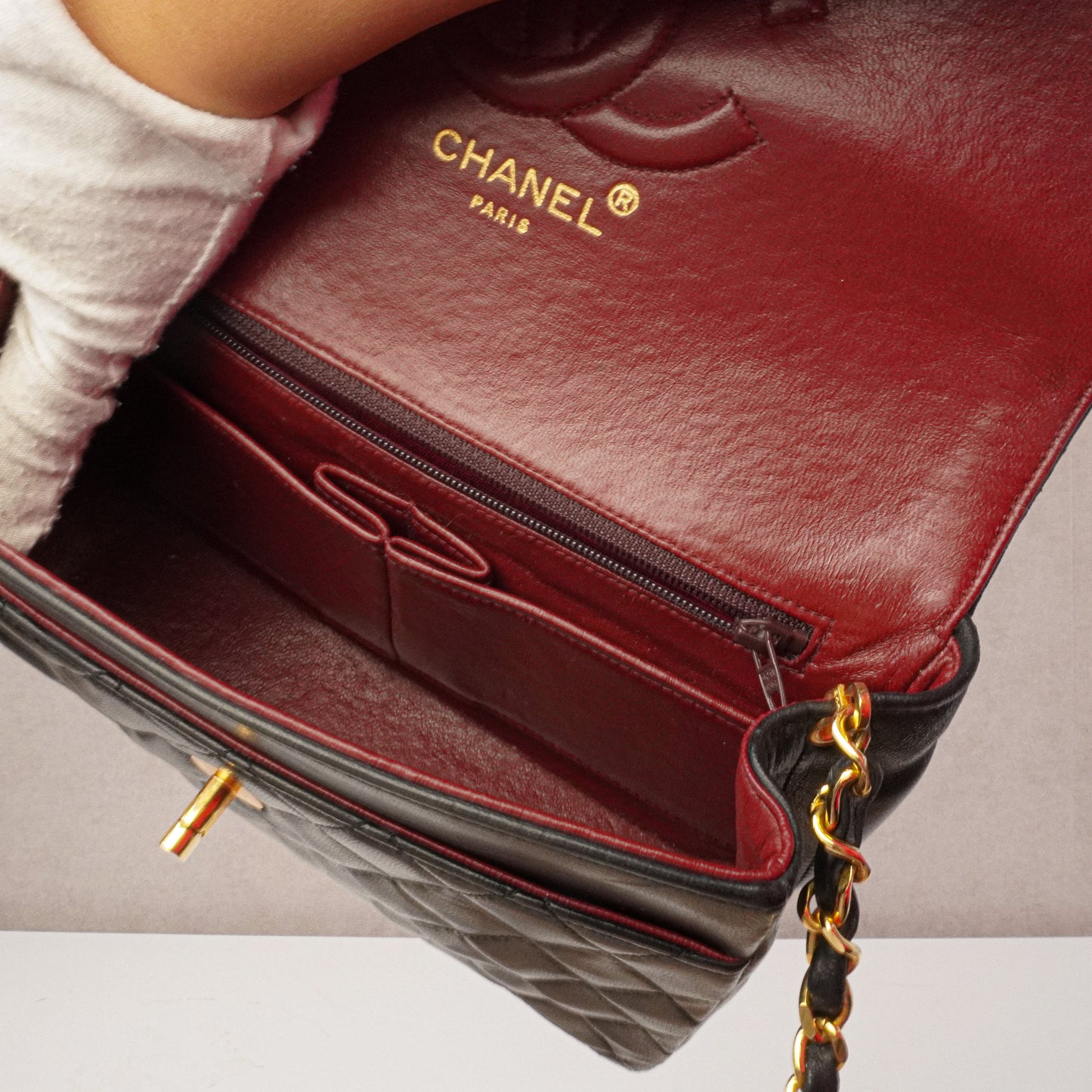 Chanel Single Flapbag Mini Crossbody 1986-1988