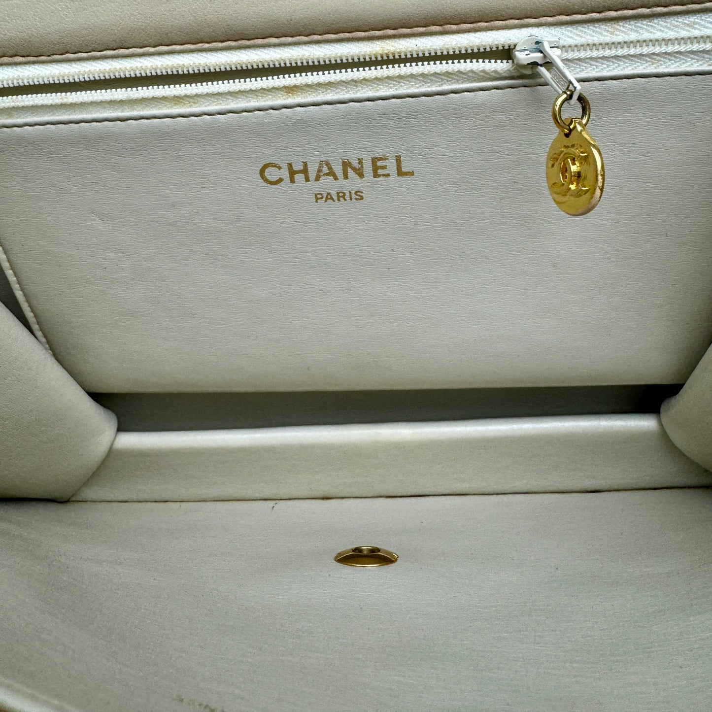 Chanel Single Flap Bag Medium Beige
