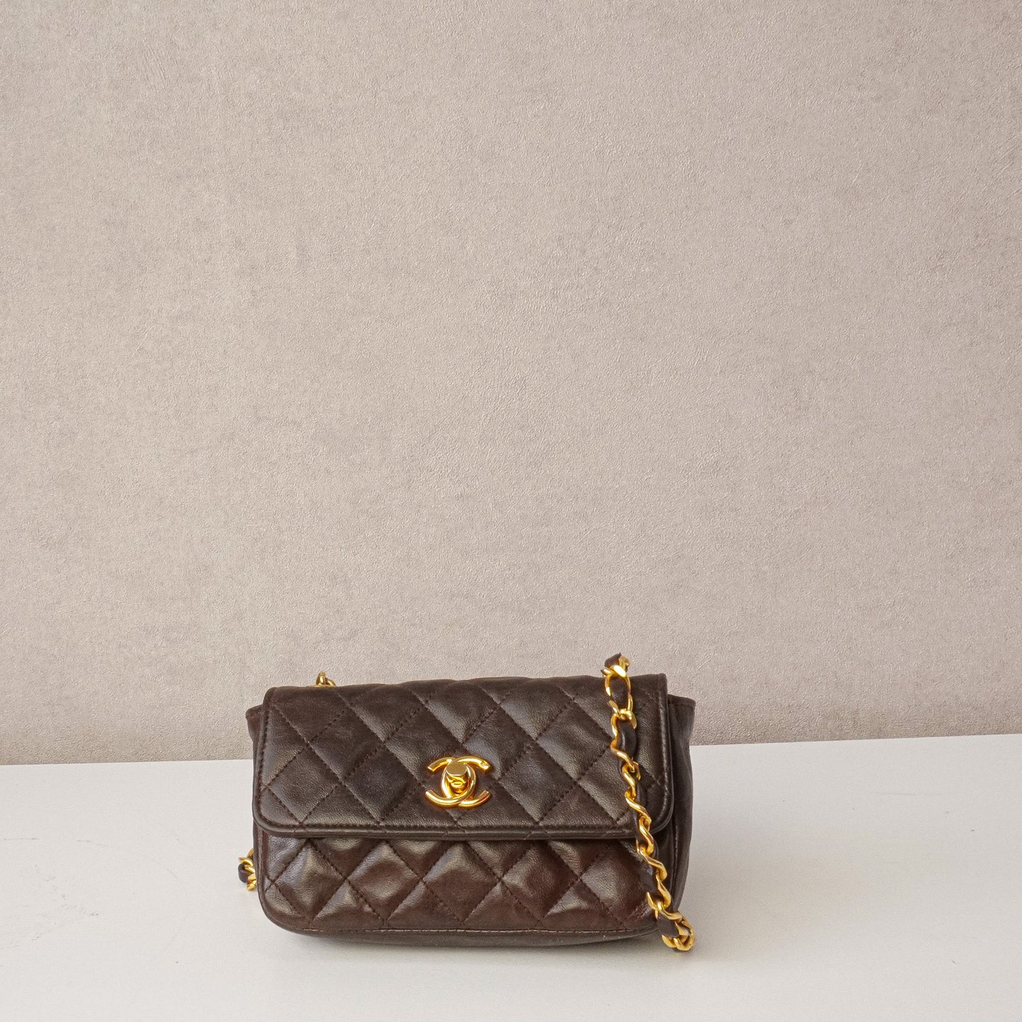 Chanel Vintage Flapbag Mini Crossbody