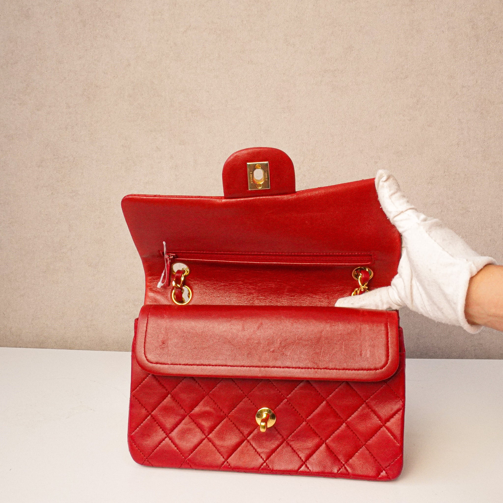 Chanel Timeless Classic Flapbag Small 1986-1988