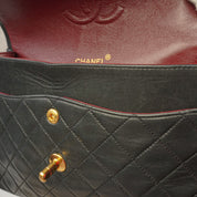 Chanel Timeless Classic W Flapbag Medium Square 1989-1991