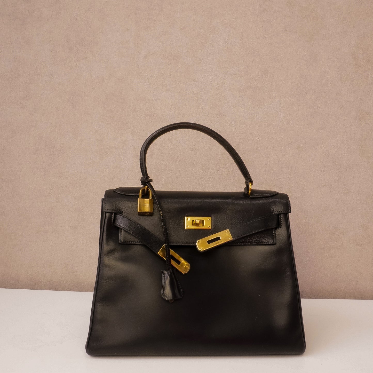 Hermès Kelly 28 Black Box Calf - 1980