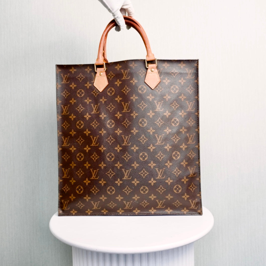 TheBagsList-LouisVuittonSacPlat-achterkant.jpg