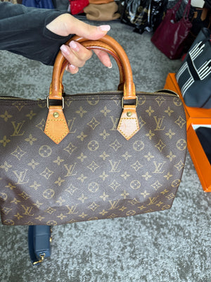 Louis Vuitton Speedy 35