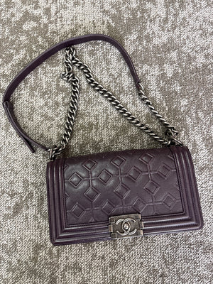 Chanel Boy Bag Medium Aubergine